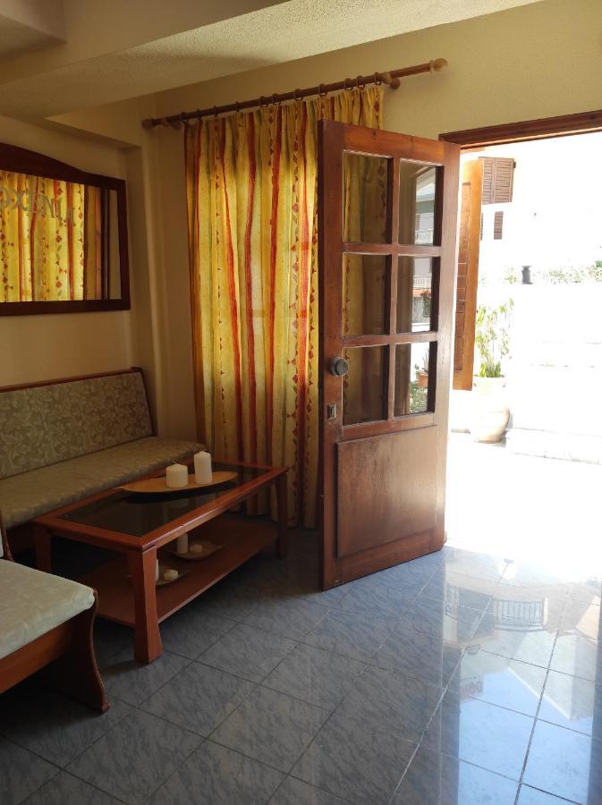 Philoxenia Rooms Сития Екстериор снимка
